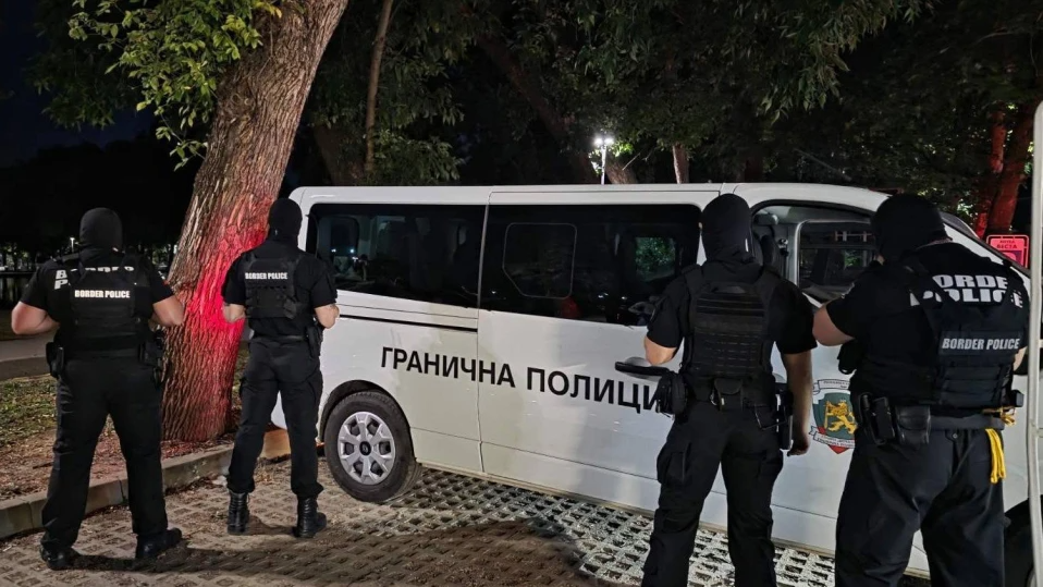 Разбиха схема за рент-а-кар измами за близо 900 000 евро, има десет задържани