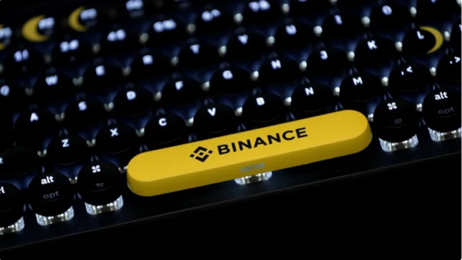 Севернокорейски хакери откраднаха 5,85 милиарда евро от Binance