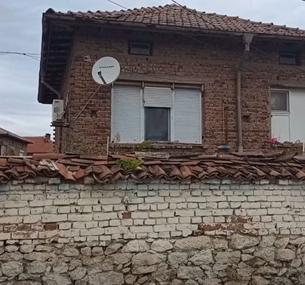 Майката накарала 14-годишния си син да убие пастрока си в съня му