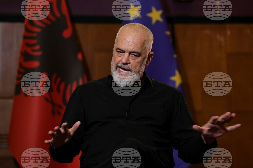 Албанският премиер Еди Рама обвини Русия, Иран и екстремистки движения за провокиране на насилие на антиправителствените протести