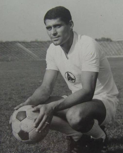 Един от най-големите, които България даде на футбола. 