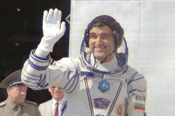 Почина вторият български космонавт Александър Александров