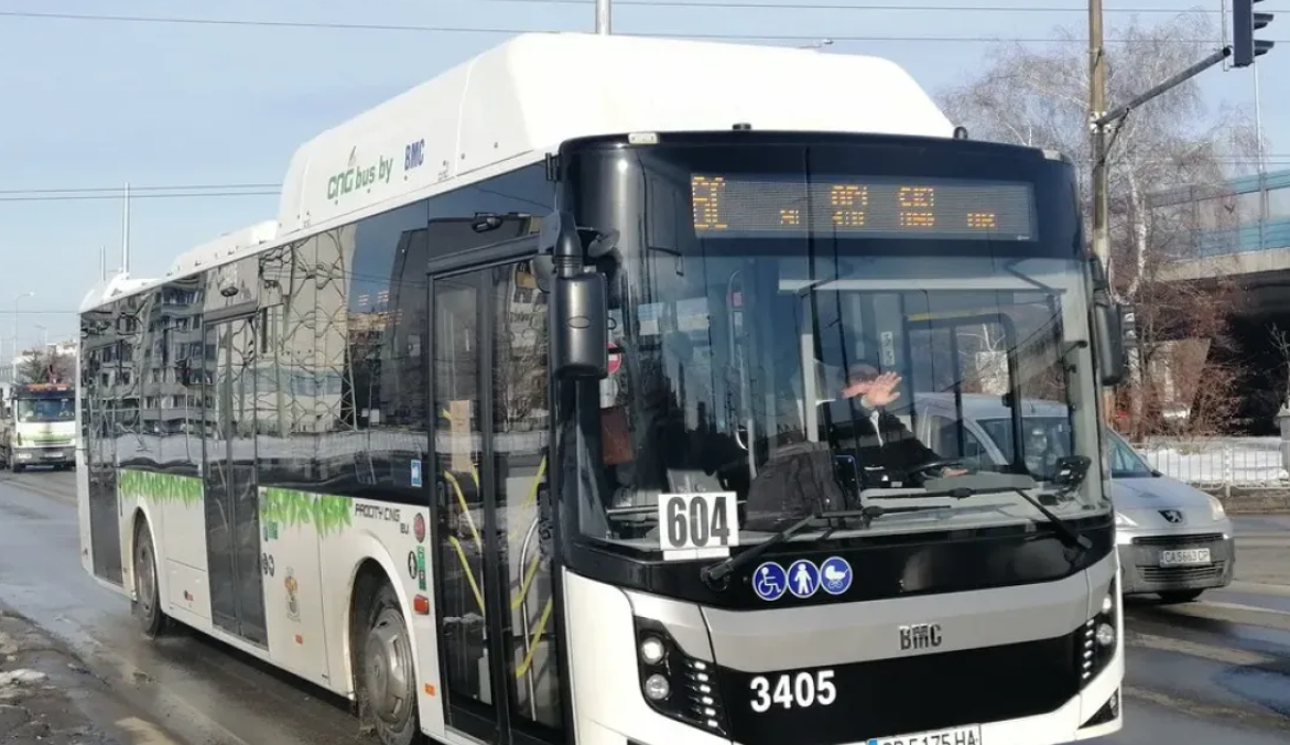 Новата екстра в 604 с шофьор непалец: Качваш се като пътник, слизаш като навигатор