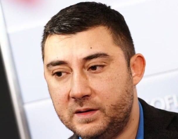 Връх на цинизма е да оставиш работниците без пари за празниците, за 24 май