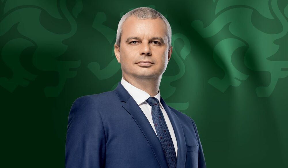 Костадинов: „Възраждане“ е единствената последователна опозиция в този парламент