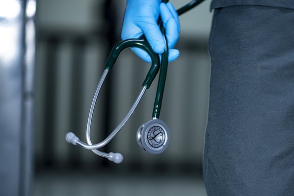Българският лекарски съюз настоя за контрол в реално време върху разходите за здравеопазване