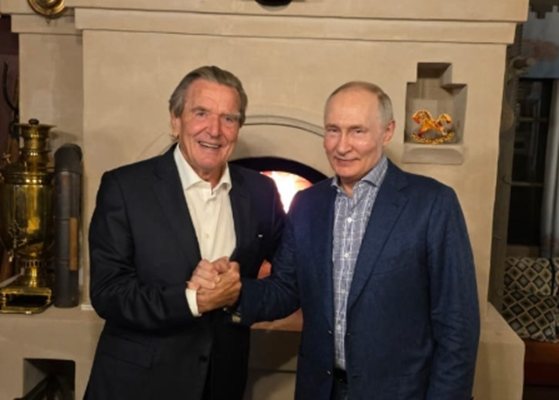Мерц: Откровено неморално е присъствието на Герхард Шрьодер на рождения ден на Путин