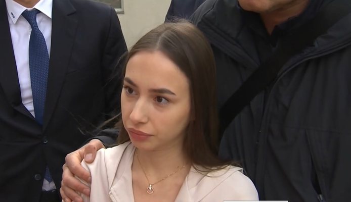 Македонски медии: Ива Михайлова търсила превоз до София в групи за споделено пътуване