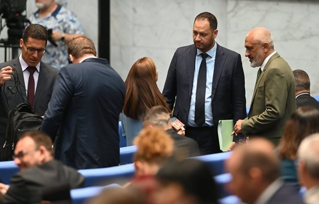 ПБ: Германия само подозира, че хибридните атаки са руски. Понякога грешат
