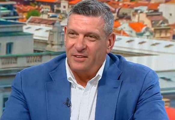 Кандев похвали ГЕРБ, че не издигнаха кандидат за президент