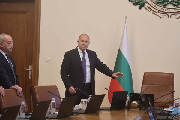 Премиерът иска бързи реформи след катастрофалните резултати на PISA