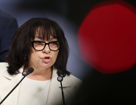 Теменужка Петкова: Разходи на АПИ за 2026 г. се прехвърлят към 2025 г.