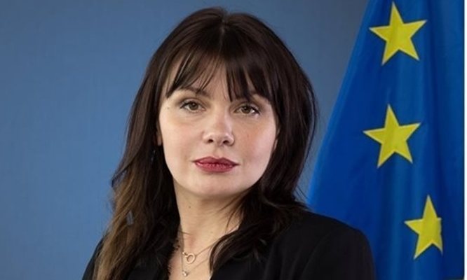 Теодора Георгиева съди ВСС