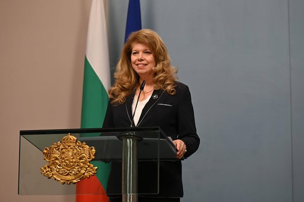 Президентът Йотова заминава в Ню Йорк за 81-вата сесия на Общото събрание на ООН