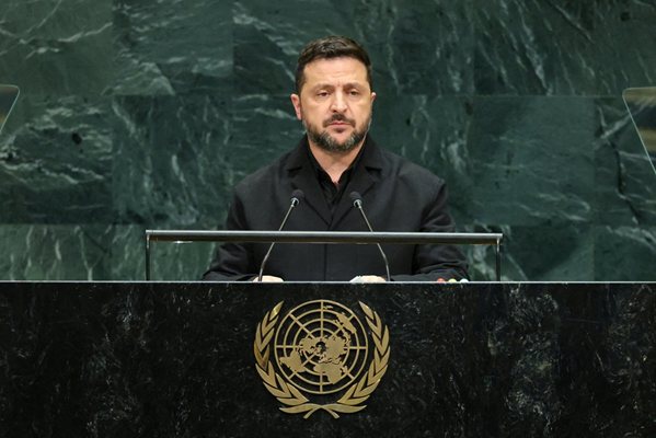 Зеленски се изказа пред почти празната зала на ООН, нарече Путин „пациент нула“, който трябва да бъде спрян