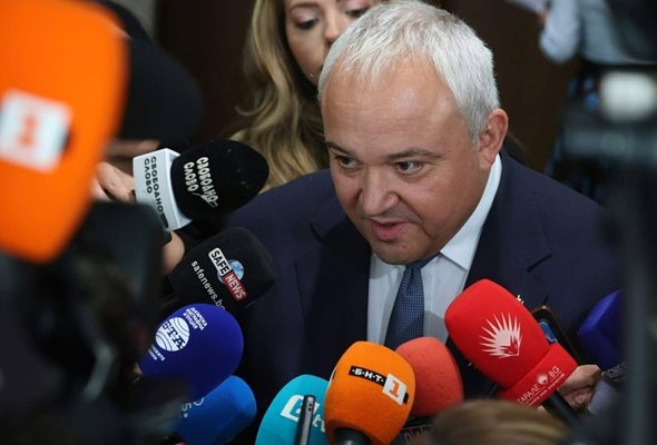 Демерджиев: Да, познавах се с Илиян Филипов. Познавам се с него като познат човек, когото познавам
