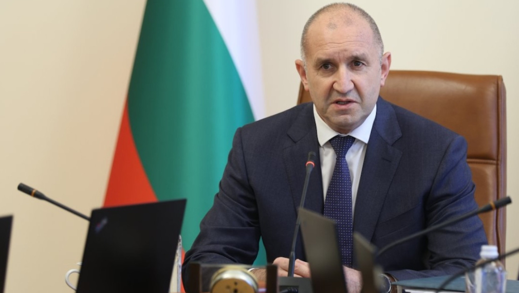 Радев: България отстоява своите национални интереси, както правят други държави–членки на ЕС