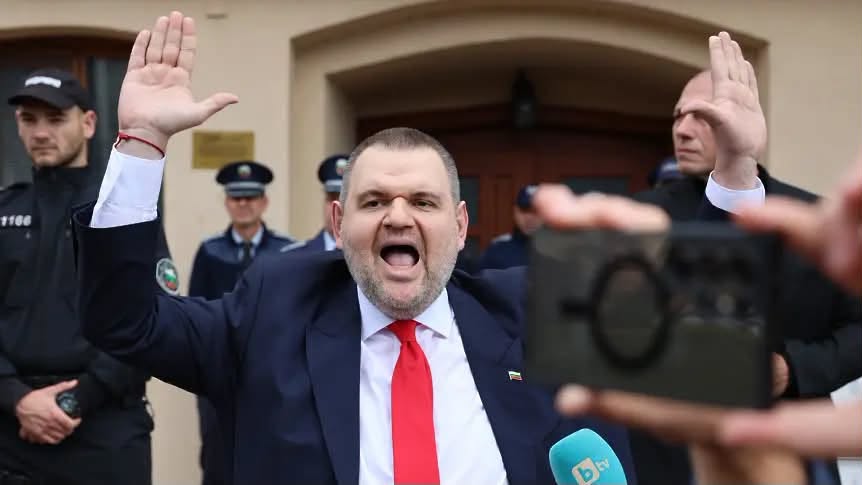 Наистина става страшно, но този път за тези, които обичат да “страхуват”!