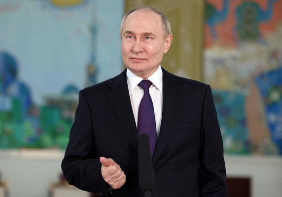 Путин одобри рокади в руското правителство