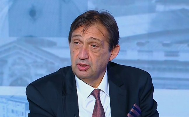 Министър Шишков: Убеден съм, че тапите по „Хемус