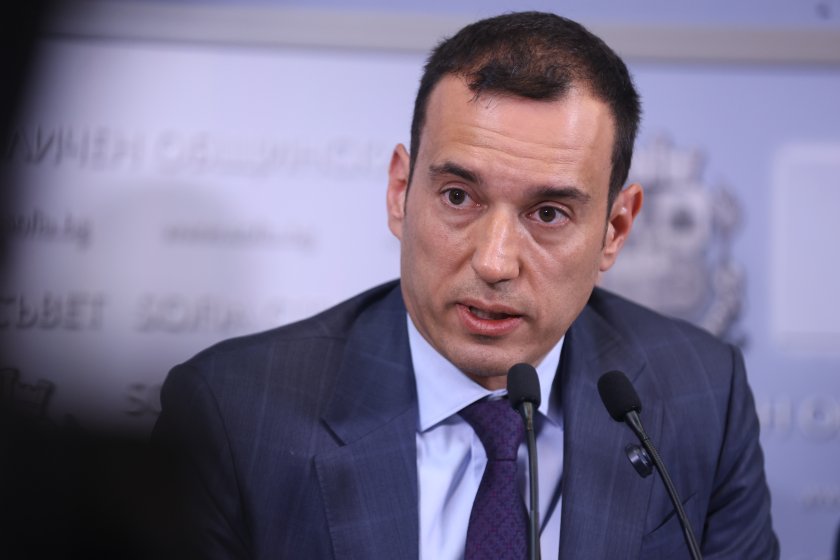 София без парно и топла вода на места: Терзиев посочи кога приключват ремонтите