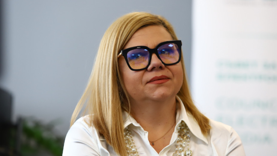 Ако Костадинов подкрепи Йотова ще отпаднат съмненията за зависимостите им от ГЕРБ