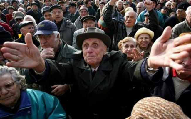 В България отново ще има принудително пенсиониране! Съгласни ли сте?