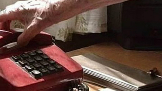Телефонна измама : баба даде 23 000 евро на „лекар от Сиатъл”. Докога?!