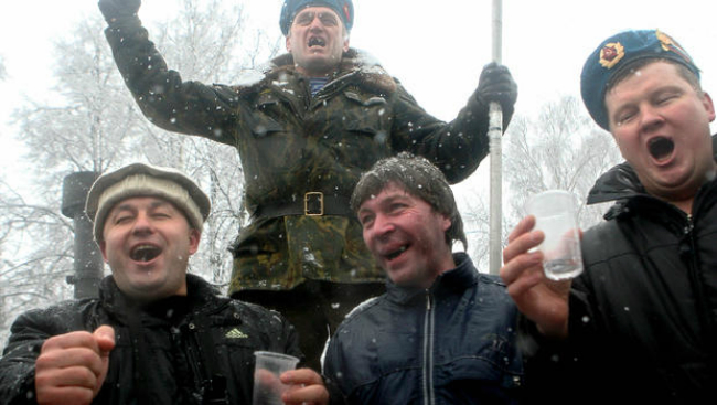 В Русия искат да спрат пиенето на одеколон със закон!
