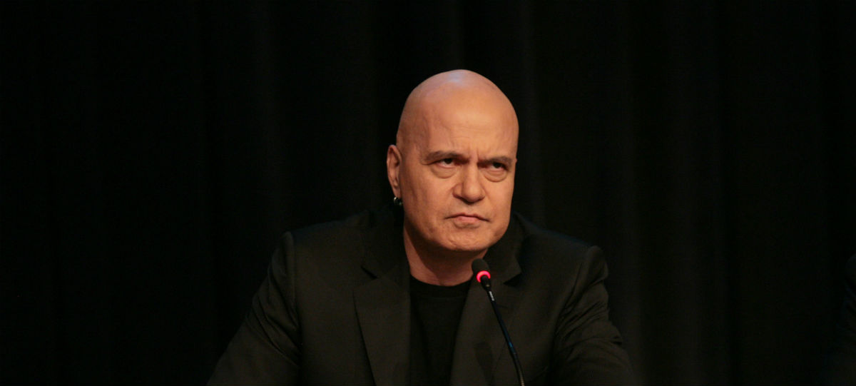 Слави и кастингът му за политици