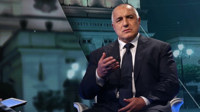 Бойко Борисов на живо в „Питай премиера“ по bTV утре вечер