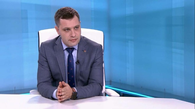 Александър Сиди от ВМРО : Не може да има реклами на турски!