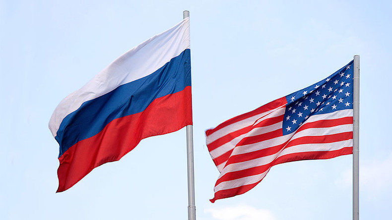 Само 11% от българите подкрепят Запада в конфликта с Русия
