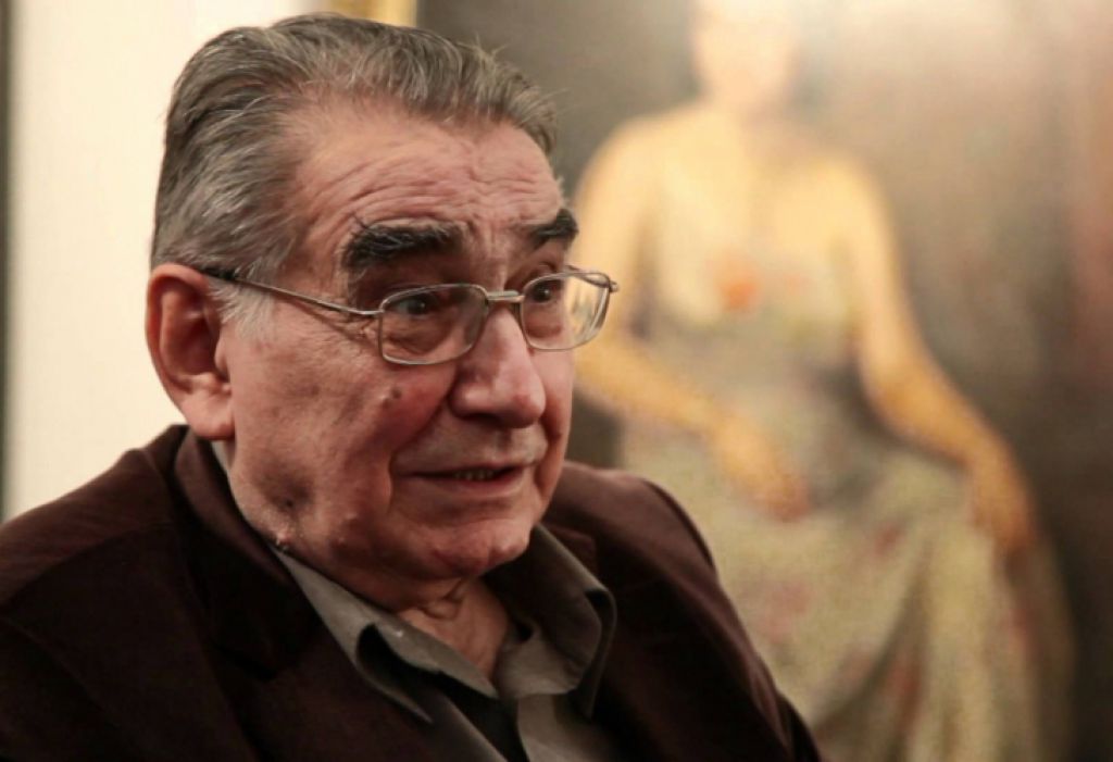 Почина Светлин Русев