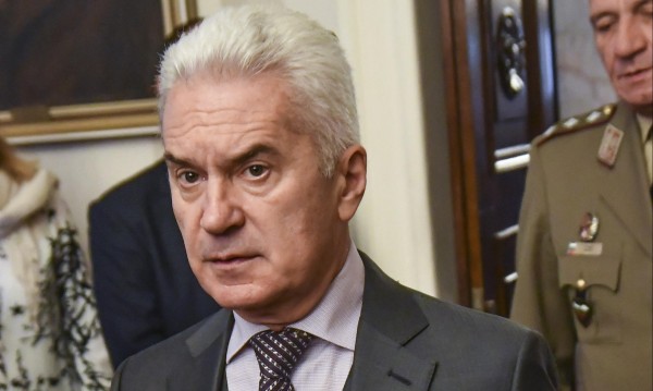Волен Сидеров: Ако е последователен, Симеонов ще се заеме с шума от сватбите