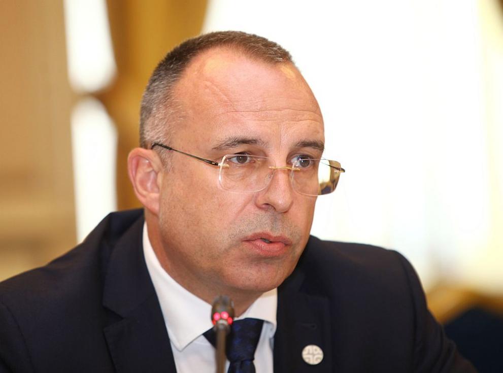 Порожанов: Огнища на чума има в 5 села