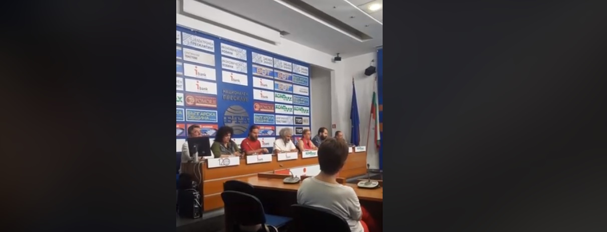 На живо от пресконференцията за Босия - Ще спре ли да гладува?