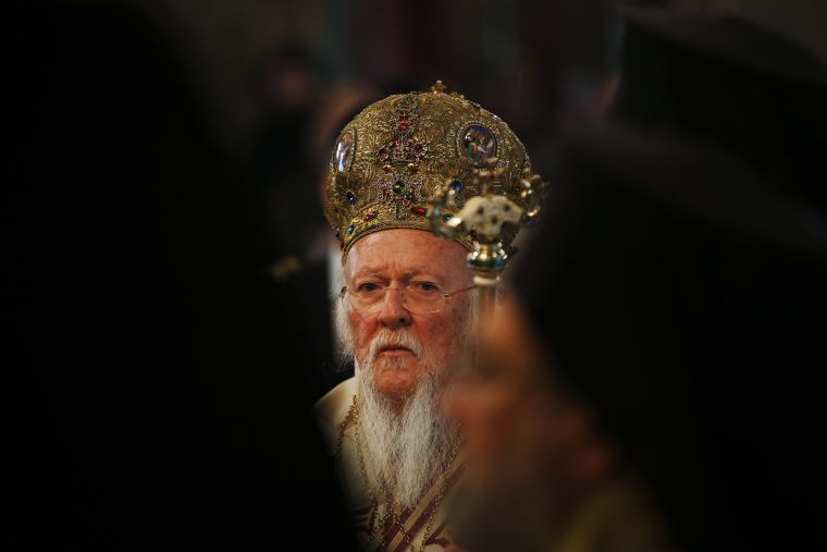 Вселенският патриарх Вартоломей ще признае независимата Киевска православна църква