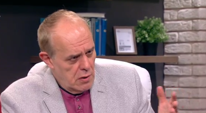Андрей Райчев: Борисов не е разговарял с Тръмп и няма как да събори Радев