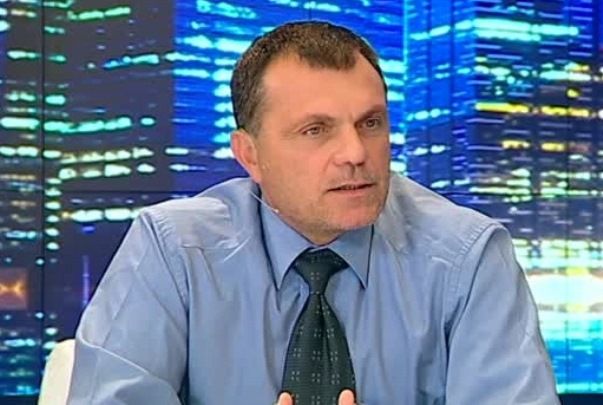 Доцент д-р Момчил Дойчев: Патриотарите изчезват, демократичната общност набира сили