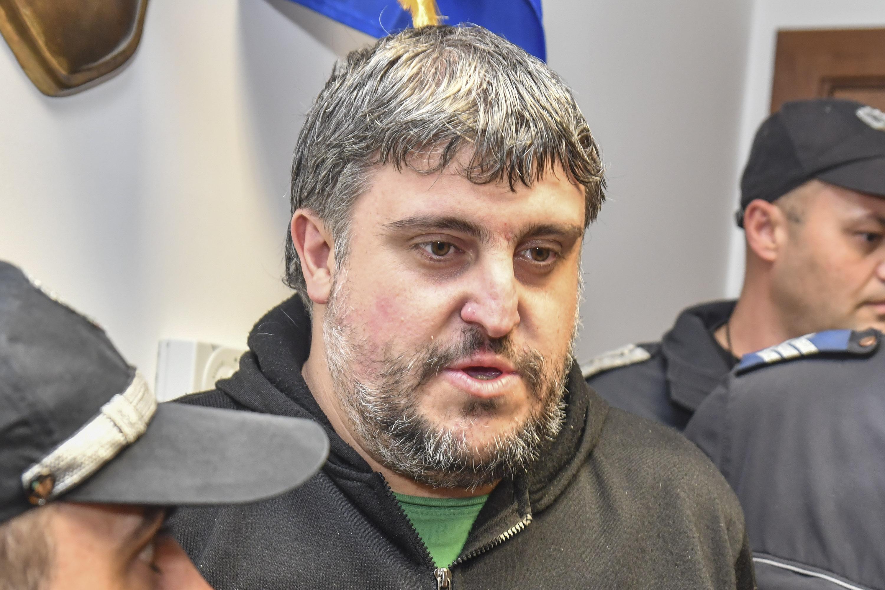 Виртуалният измамник Спас Василев се споразумя за наказание, което вече е изтърпял