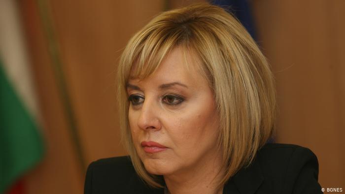 Мая Манолова: Предстои да направим избор между диктата и демокрацията