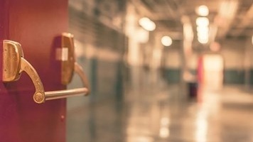 Бум на желаещи за евтаназия в Нидерландия