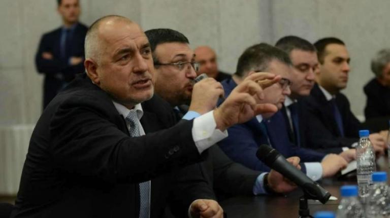 Ако се задоволим само с промяна на фасадата, всичко ще продължи постарому