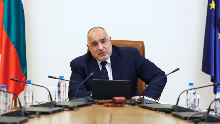 Коментар на Петър Волгин: Време е ГЕРБ да си почине от властта