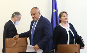 Тия пари не са ваши, защото някой ви ги е взел, а вие сте му ги дали доброволно