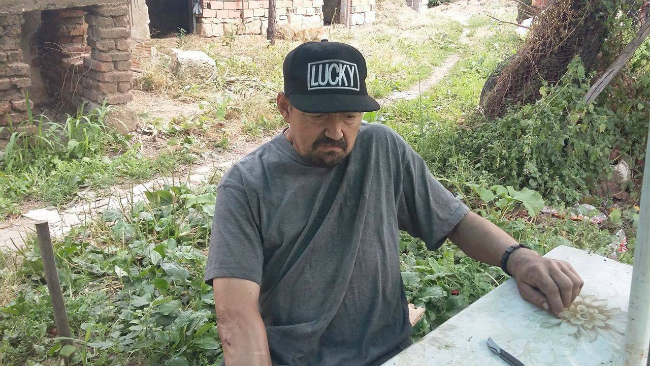 Десетки помогнаха на самотен инвалид от Врачанско